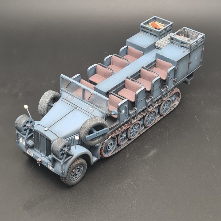 3D Printable Half-track Sd.Kfz 7/6 mittlerer Flak